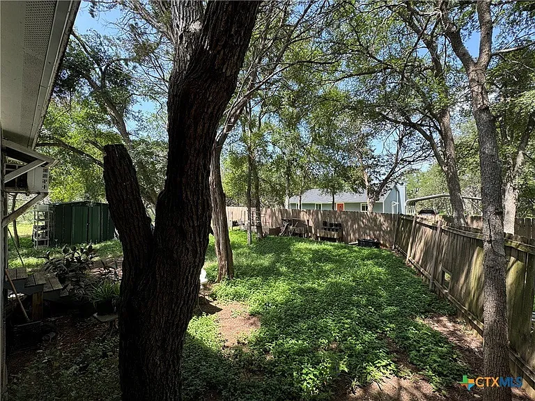 1108 W McCarty Ln #B — Photo 10