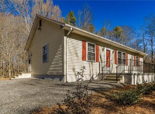 173 In And Out Ln, Advance, NC 27006