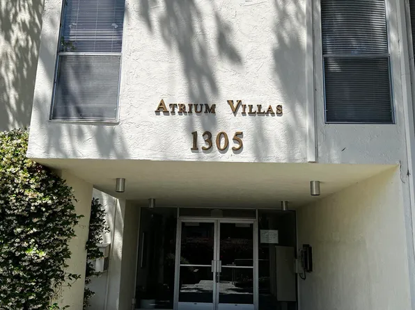 1305 Boulevard Way APT 210, Walnut Creek, CA 94595