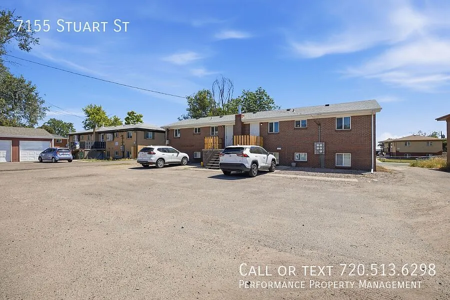 Westminster Condo With Convenient Central Location - Utilities Included — Photo 2