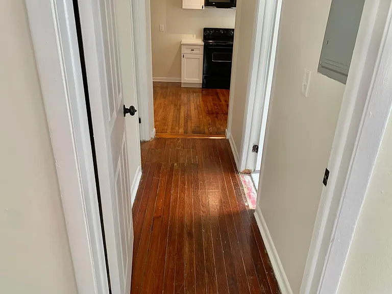 3607 Oak St — Photo 13