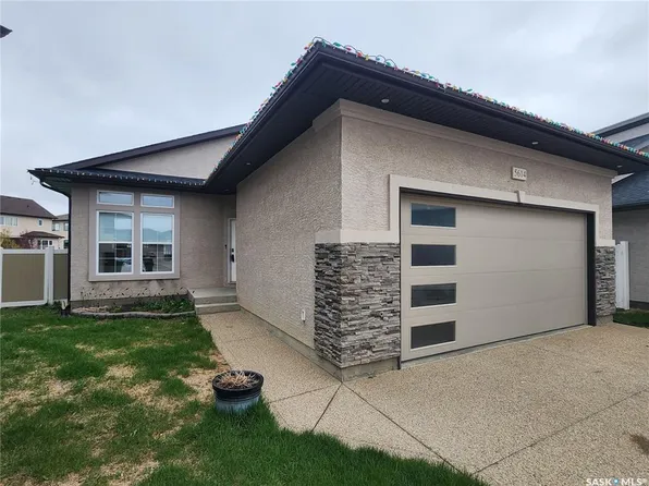 5614 Beacon PLACE, Regina, SK S4W 0J7