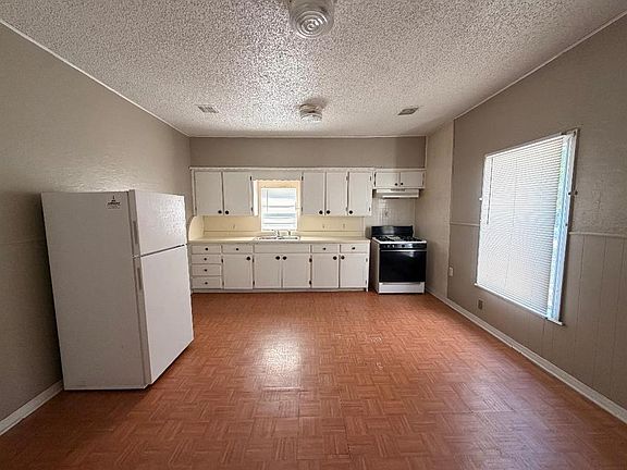 5th image of 807 E Kean St