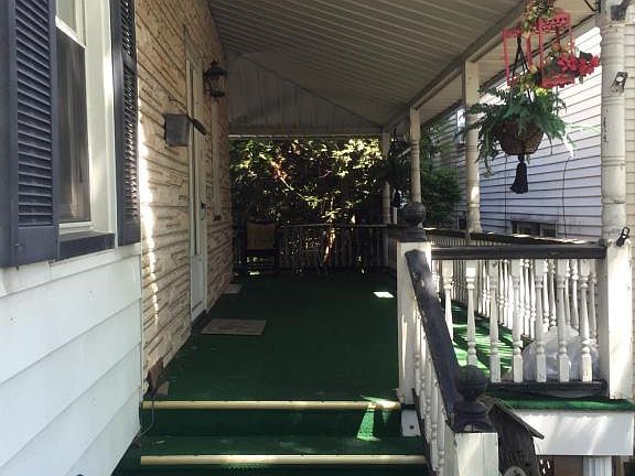 4th image of 309 Northumberland St