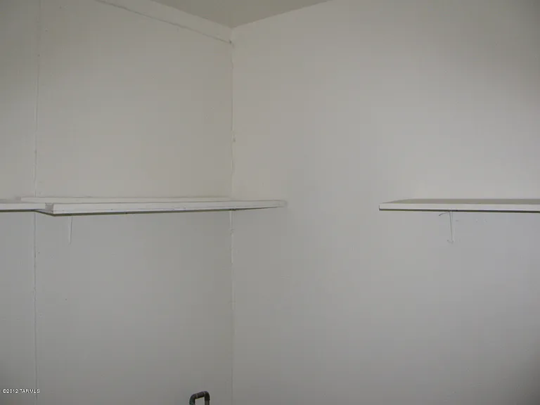 7441 N Rae Ave — Photo 13