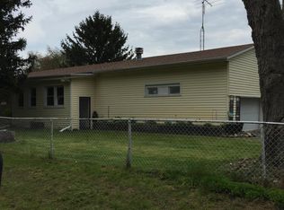 1155 Giles Rd, Niles, MI 49120