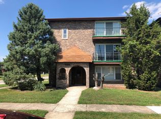 1824 Memorial Dr, Calumet City, IL