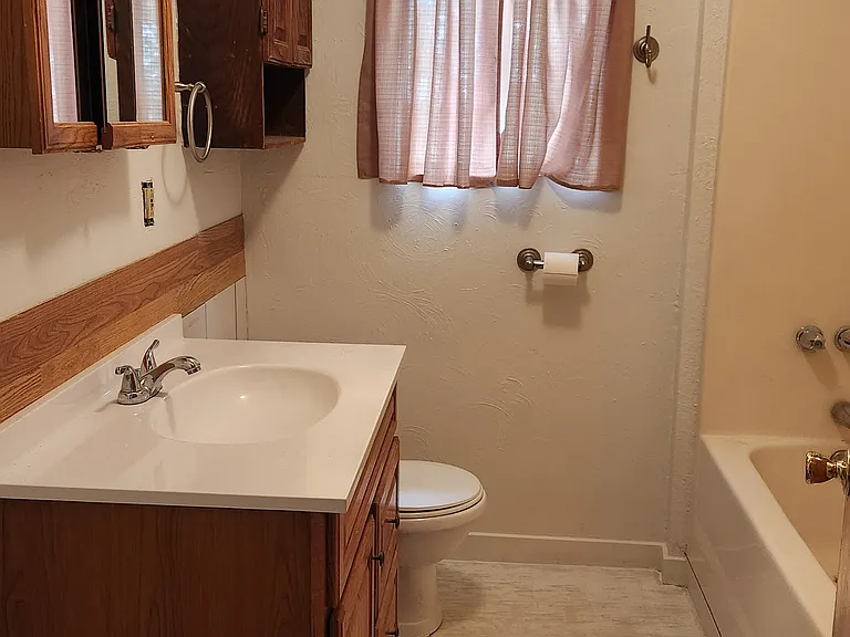 5713 E Cross Dr — Photo 10