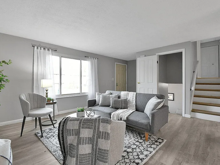 3102 Dewbourne Dr — Photo 4