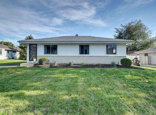 7409 Pheasant Trl, Racine, WI 53402