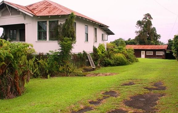 2nd image of 2659 Kilauea Ave
