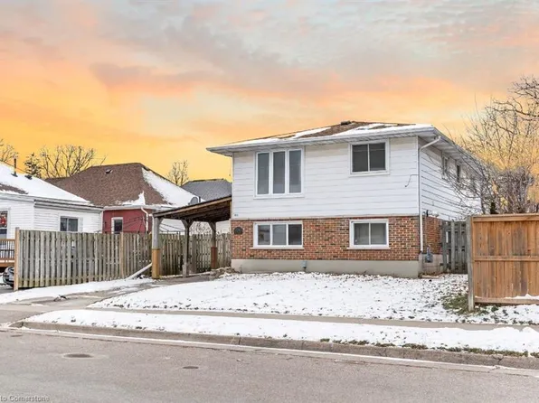 105 Ontario St, Brantford, ON N3S 7J7