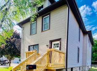 48 W 12th Ave, Oshkosh, WI 54902