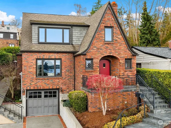 4553 55th Avenue NE, Seattle, WA 98105