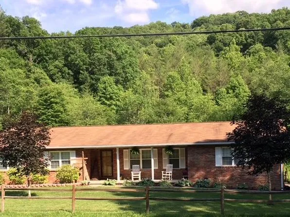 310 Mattsville Rd, Beckley, WV 25801