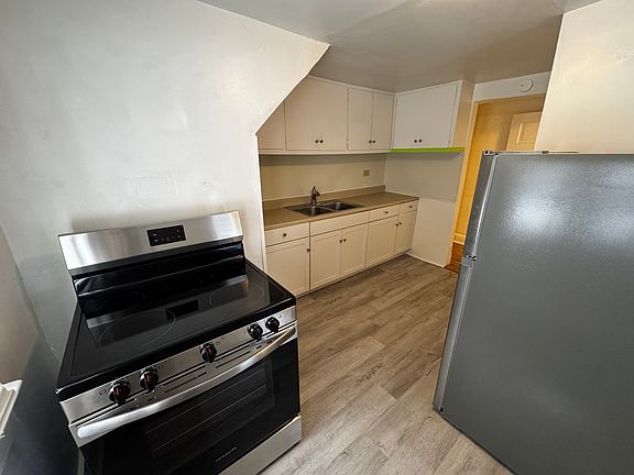 4th image of 846 Lake Ave