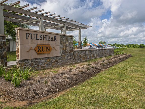 Fulshear Run Community Amenities - Entrance