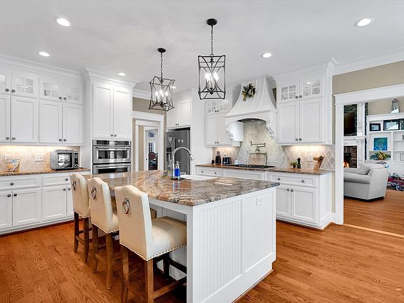 5th image of 199 Wren School Rd