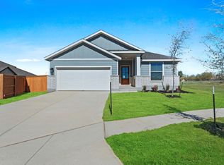 111 Falling Star Cir, San Marcos, TX 78666