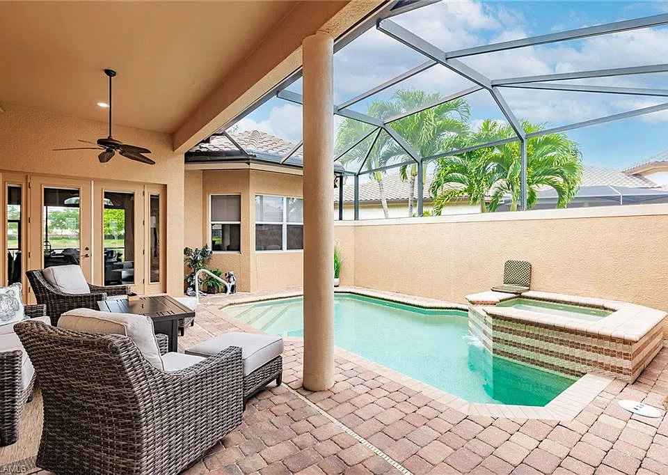 6105 Dogleg Dr