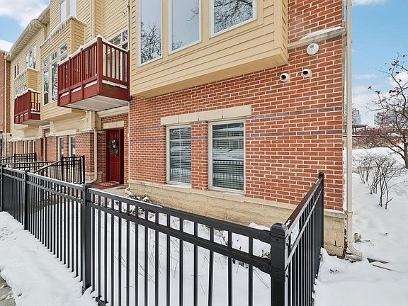 4th image of 694 North Midvale Boulevard