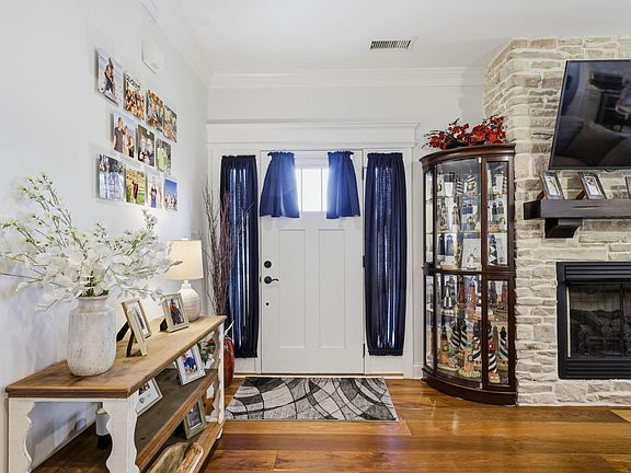 3rd image of 1031 Tori Ct
