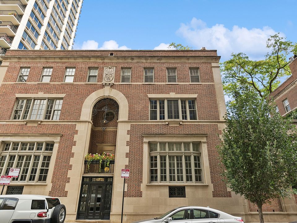 1st image of 50 W Schiller St #2H