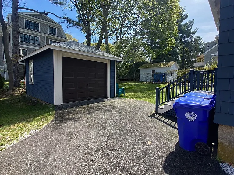 Private Garage