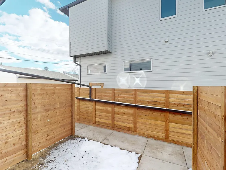 3555R 21st Ave SW — Photo 15