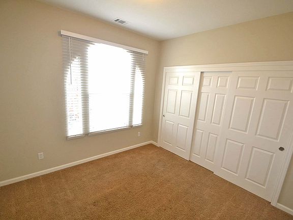 5th image of 2217 S Mills Ave