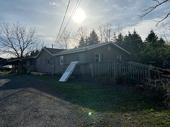 3rd image of 116 Bluegrass Ln