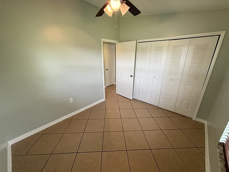 95 Cricket Hollow Ln — Photo 9