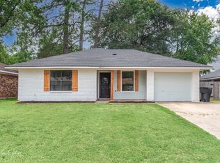 2427 Brookhaven Dr, Bossier City, LA 71111