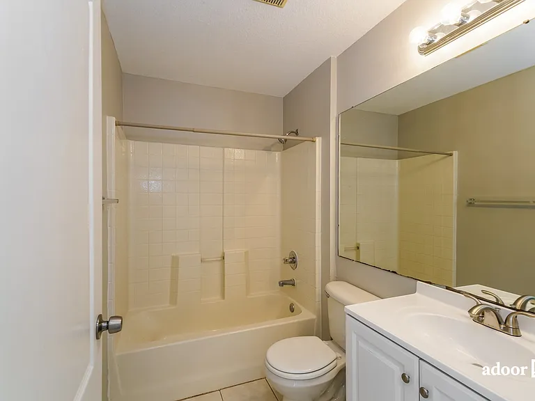 439 Maple Pointe Dr — Photo 10