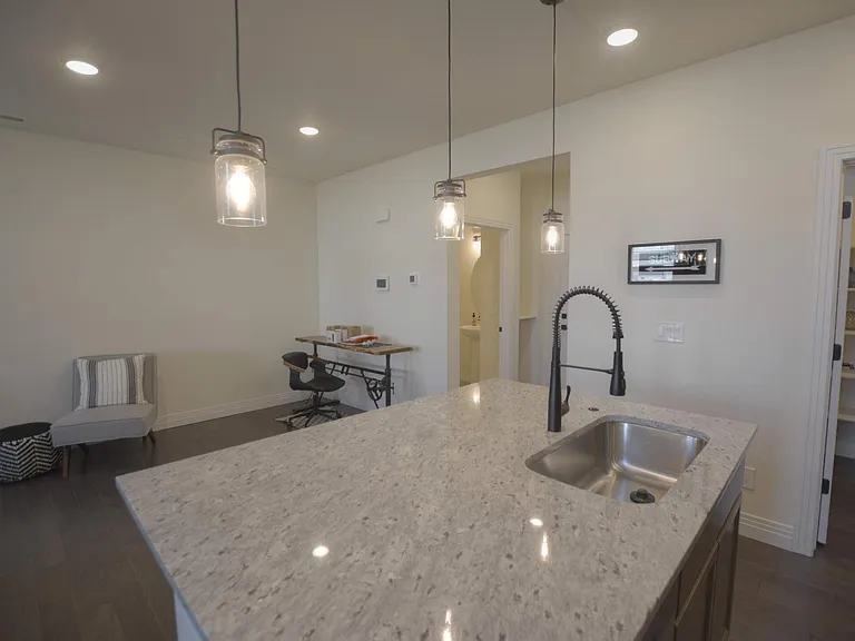 1842 Rose Quartz Hts — Photo 13