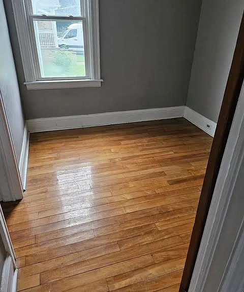 526 Niagara St #1 — Photo 9