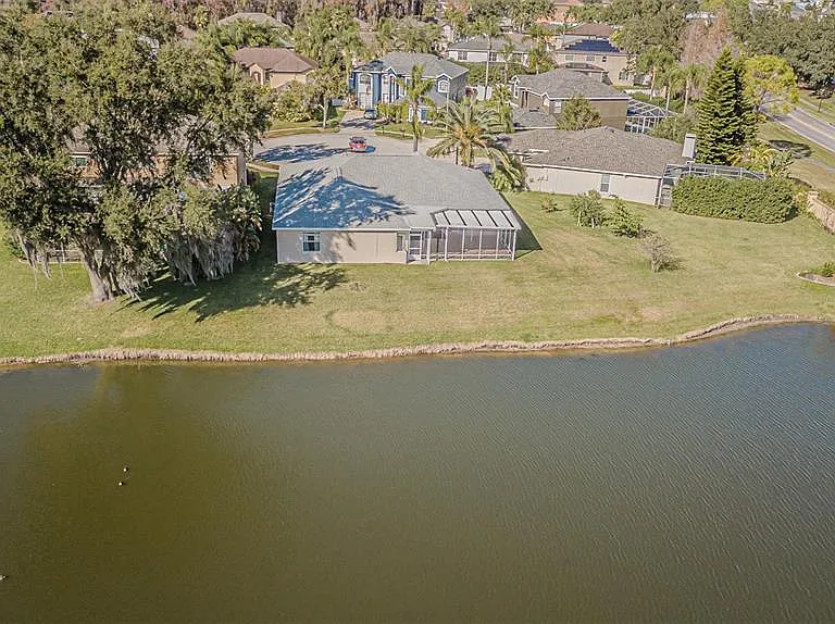 27226 Sea Breeze Way — Photo 46