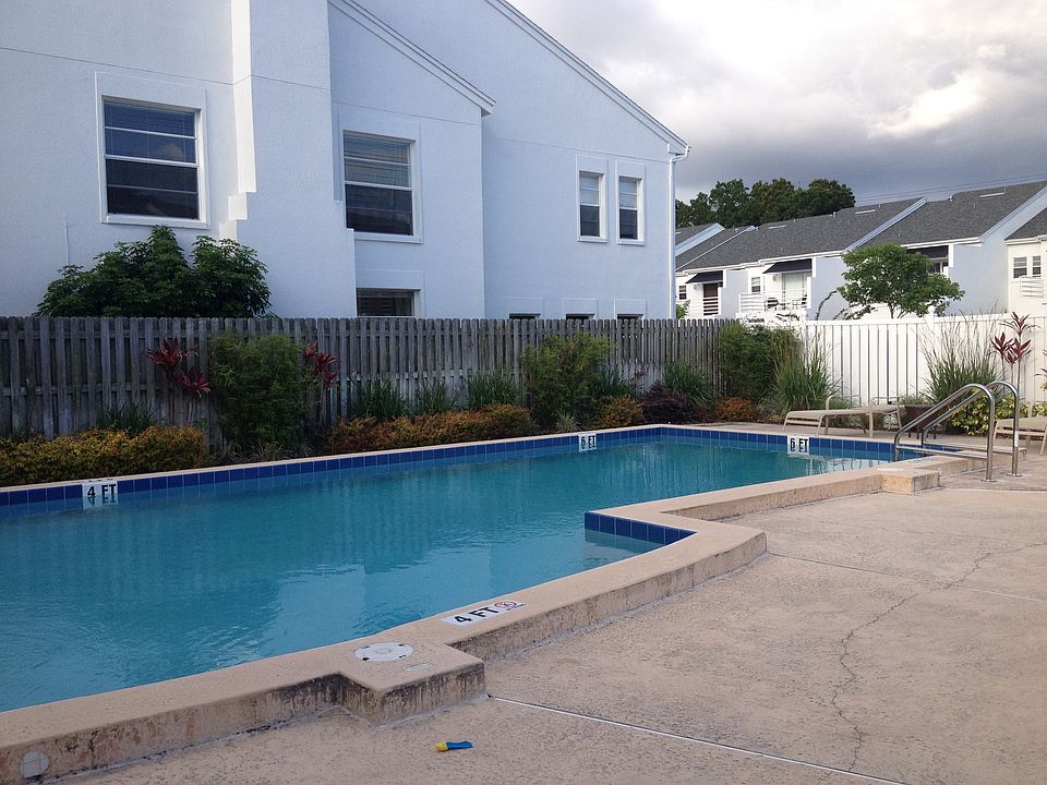 Pool Area - Direct Access