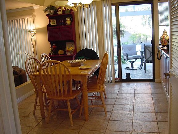 Breakfast Nook- Italian porcelin tile