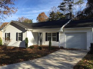 20 30th Avenue Pl NW, Hickory, NC 28601