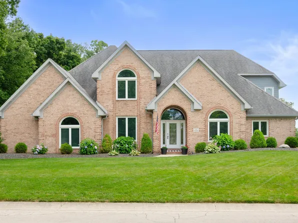 7101 W Saint Andrews Ave, Yorktown, IN 47396