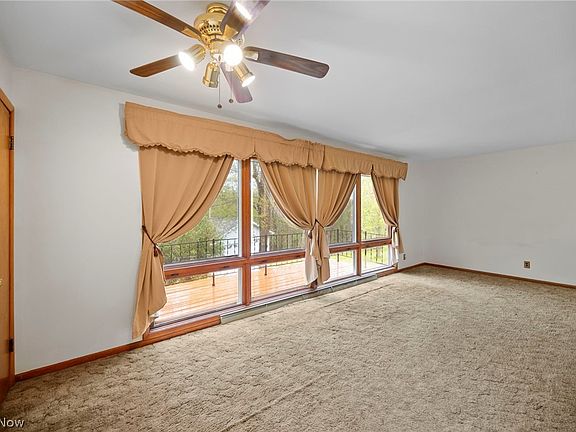 5th image of 4001 Park Ave