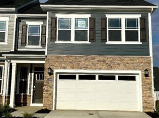 10588 Great Basin Pl, White Plains, MD 20695