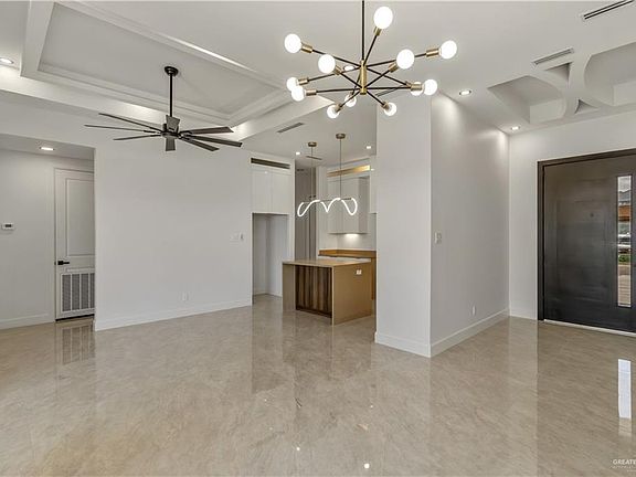 2nd image of 5808 N Gira Del Sol St