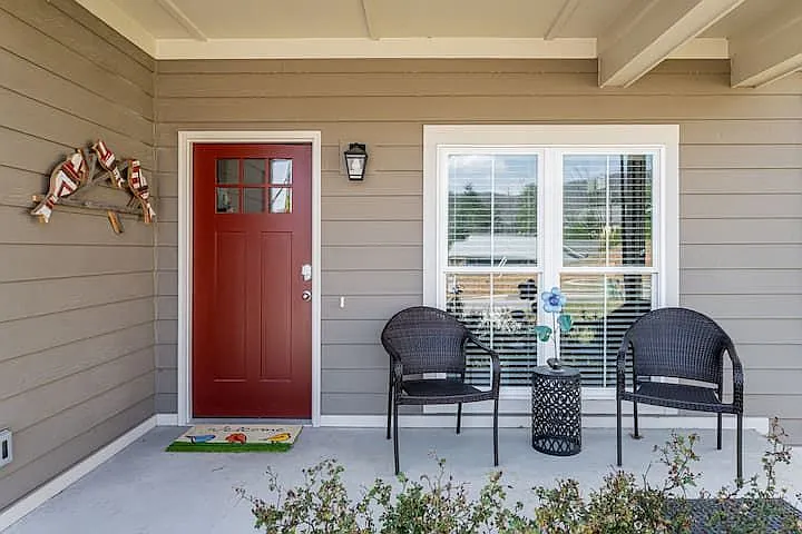 3 bed, 1300 sqft, $3,200 — Photo 3