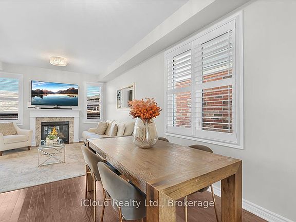 5th image of 337 Cedar Hedge Rd