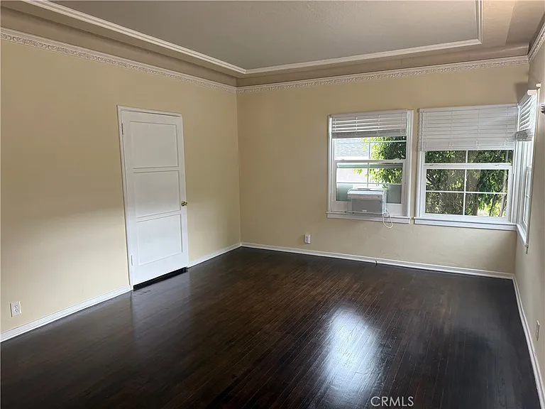 122 S Encinitas Ave #1 — Photo 2