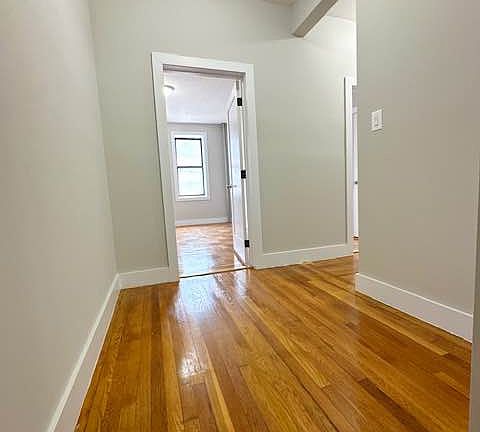 2nd image of 600 W 174th St APT 3