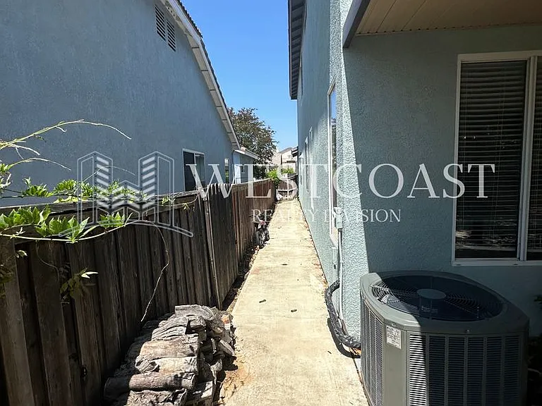 26719 Evergreen Ave — Photo 26