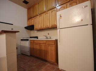 549 Hart St, Brooklyn, NY 11221
